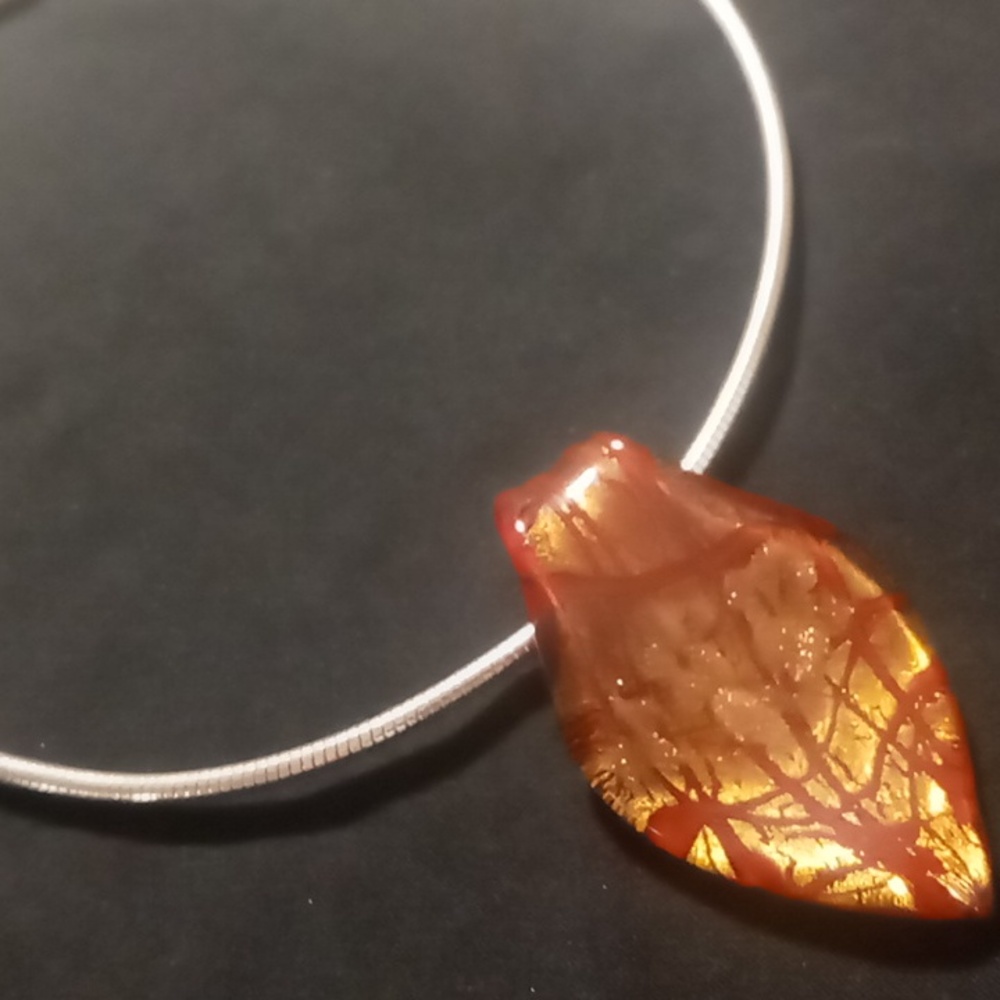 Vintage art glass pendant with unique snake chain with plunge clasp necklace